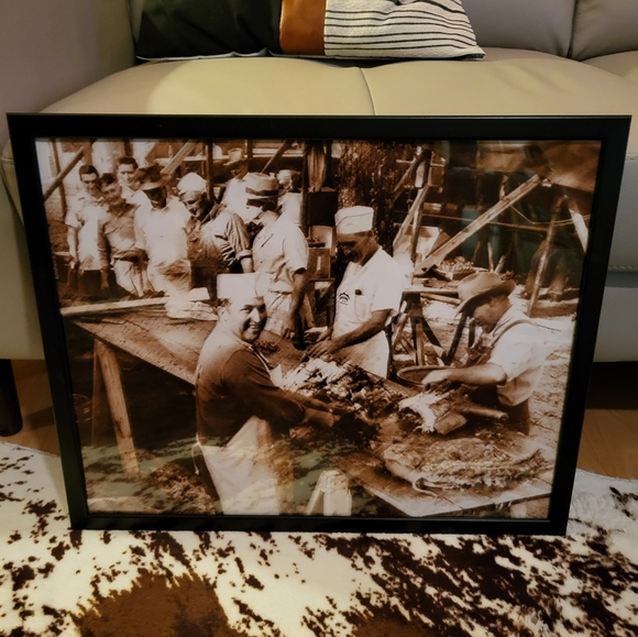 Vintage Framed Poster Prints. - Picture 5 of 6